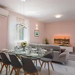 Karla בית נופש