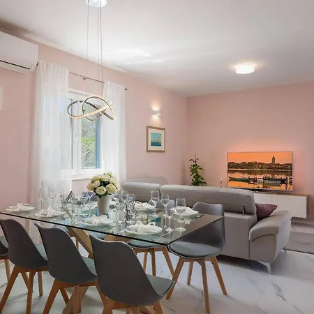 Karla Holiday home