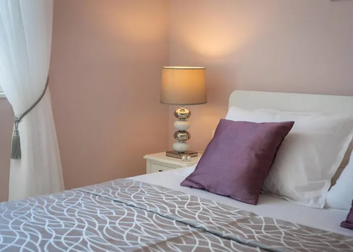 Karla Дом отдыха Нин